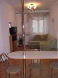 Click to see the full-size photos of this 2 rooms apartment for rent in Kiev, Ukraine